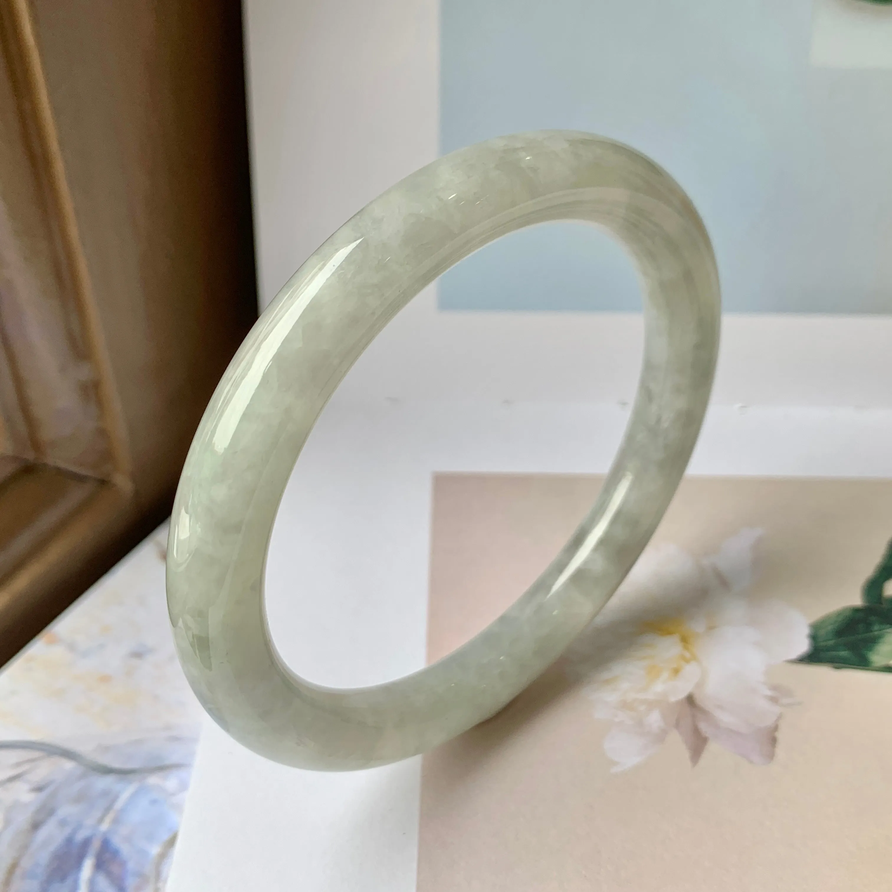 57.1 mm A-Grade Natural Light Green Jadeite Traditional Round Bangle No.151945