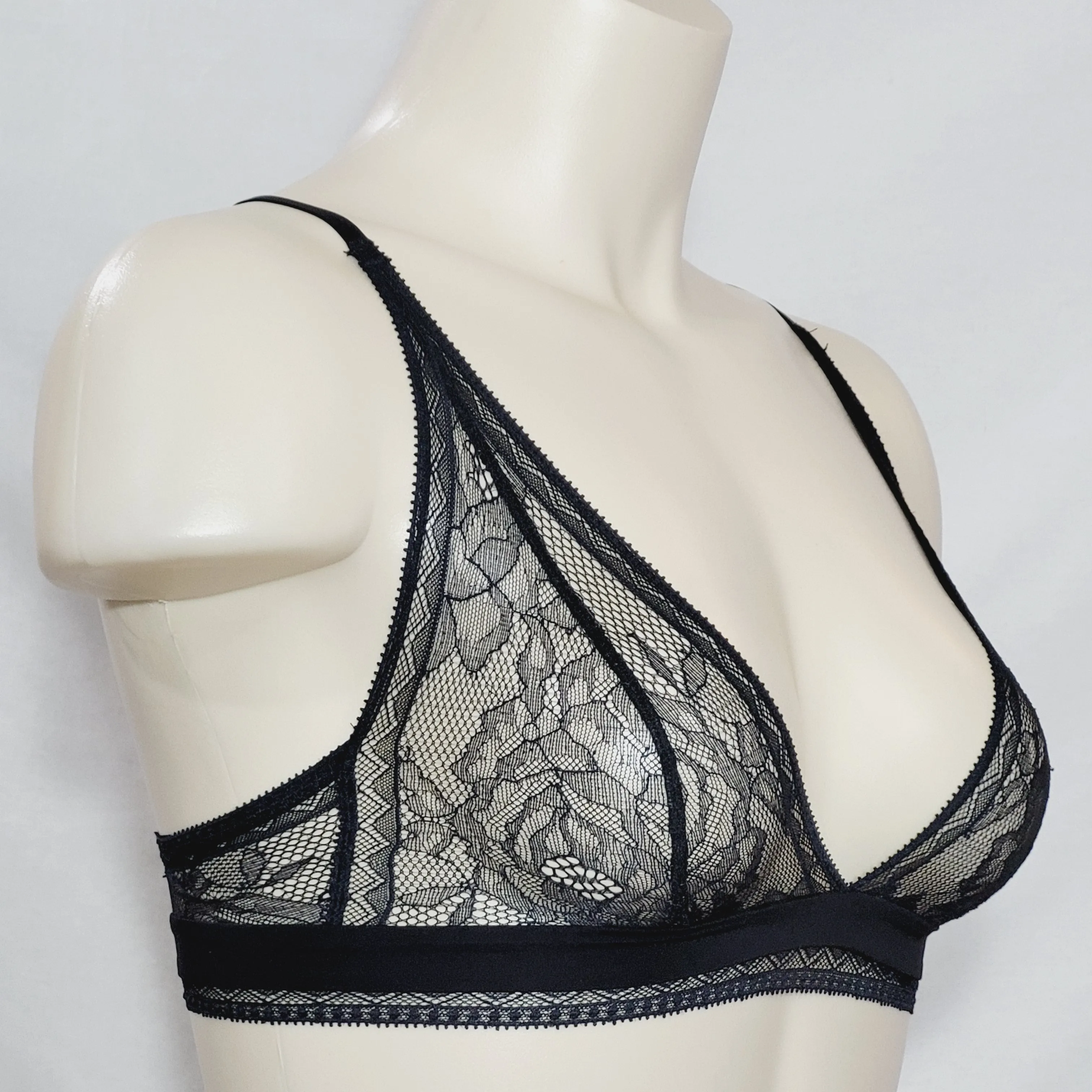 Calvin Klein QF1944 CK Black Obsess Unlined Triangle Wire Free Bra LARGE Black NWT