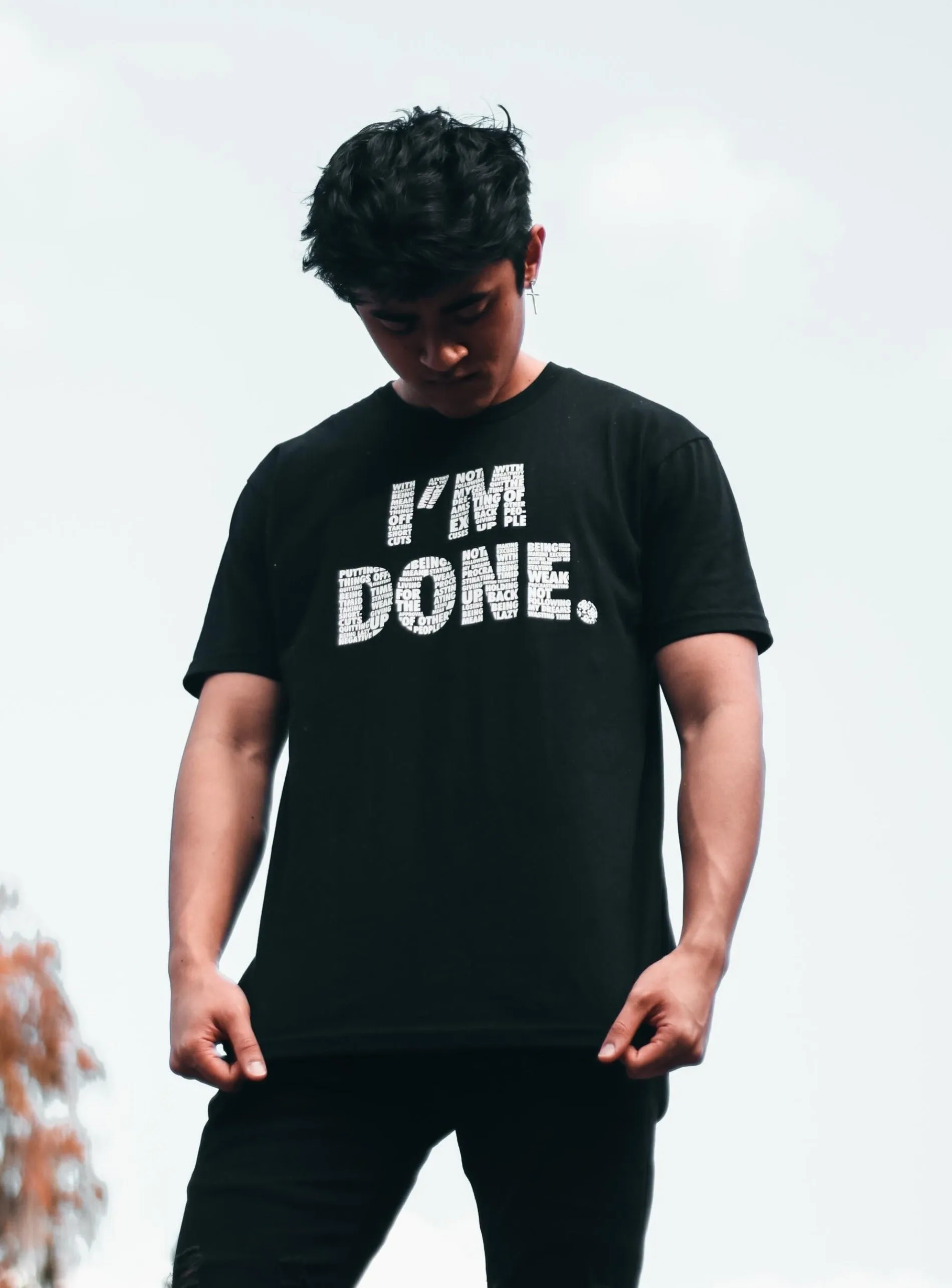 I'M DONE Midinght BLACK T-shirt